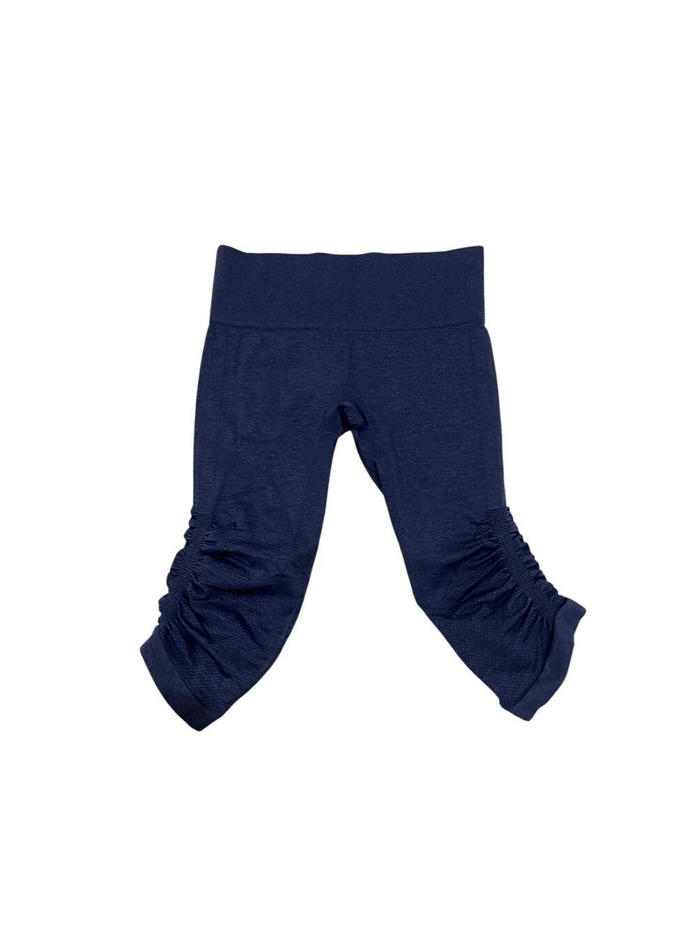 Lululemon Capri Leggings Womens 8 Blue Ruched Textured Knee Crop Yoga Athletic